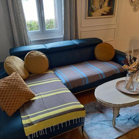Apartman Beti Apartment Опатия Екстериор снимка